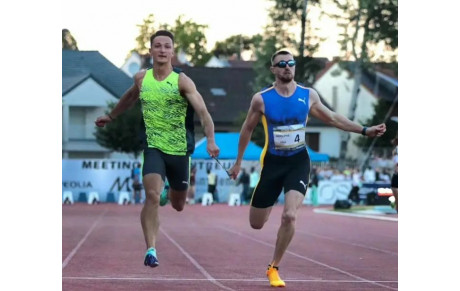 Charles Renard guide Timothée Adolphe aux championnats du monde handisport